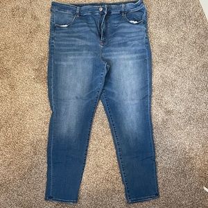 American Eagle Hi-Rise Skinny Jean